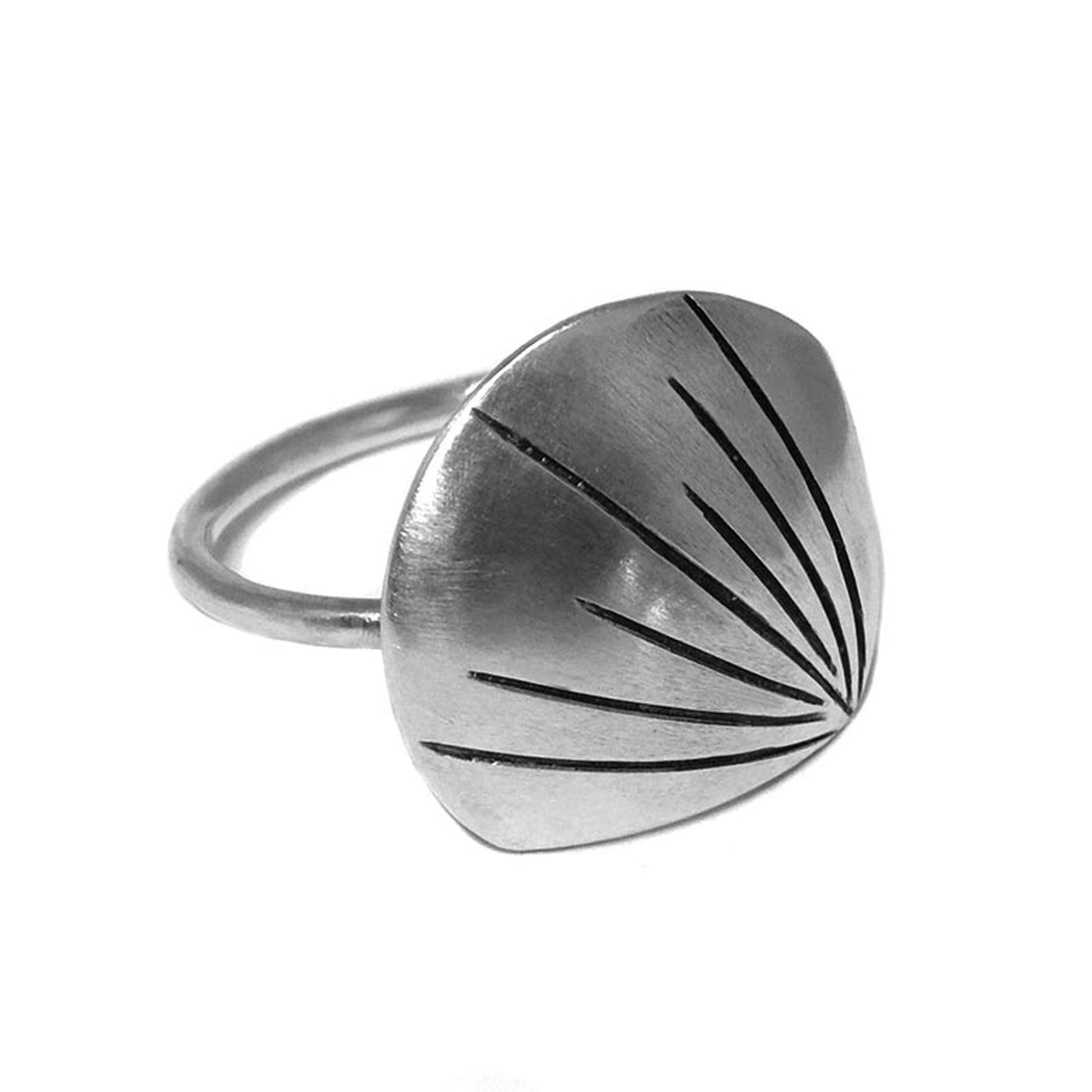 silver seashell ring