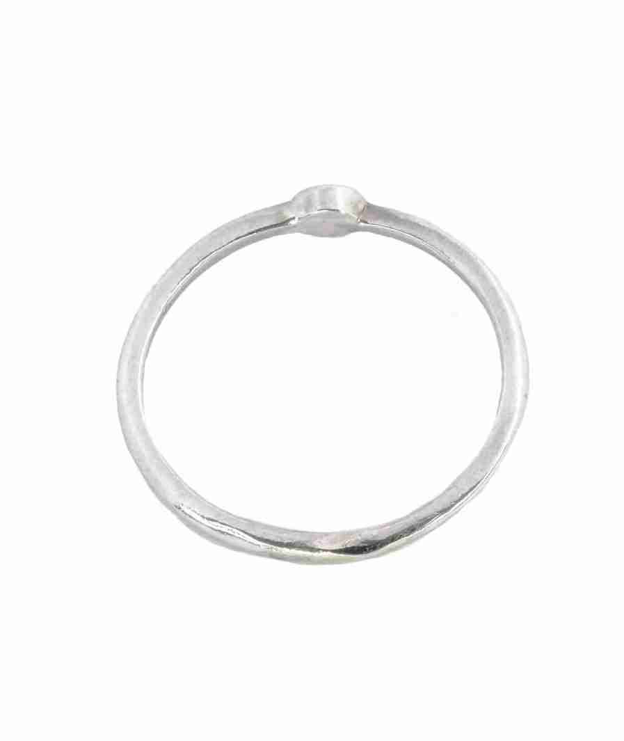 silver gemstone ring
