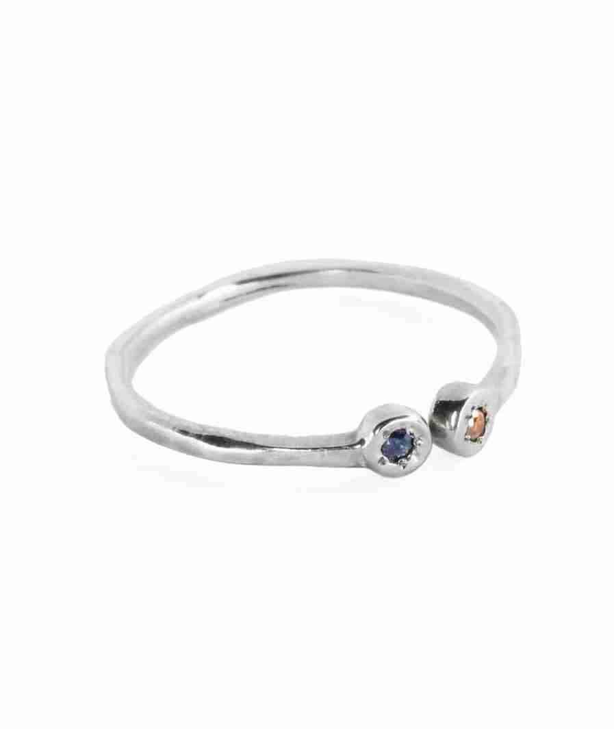 Estrella Piscis Stacking Ring in Silver with a Garnet 